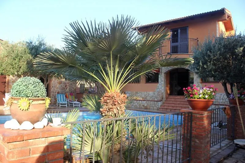 Country house Borgo Dei Vigneti Guest House Ponte Madonna Italy